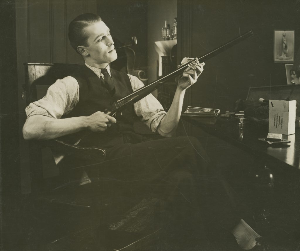 Brian Aherne in Shooting Stars (1928)