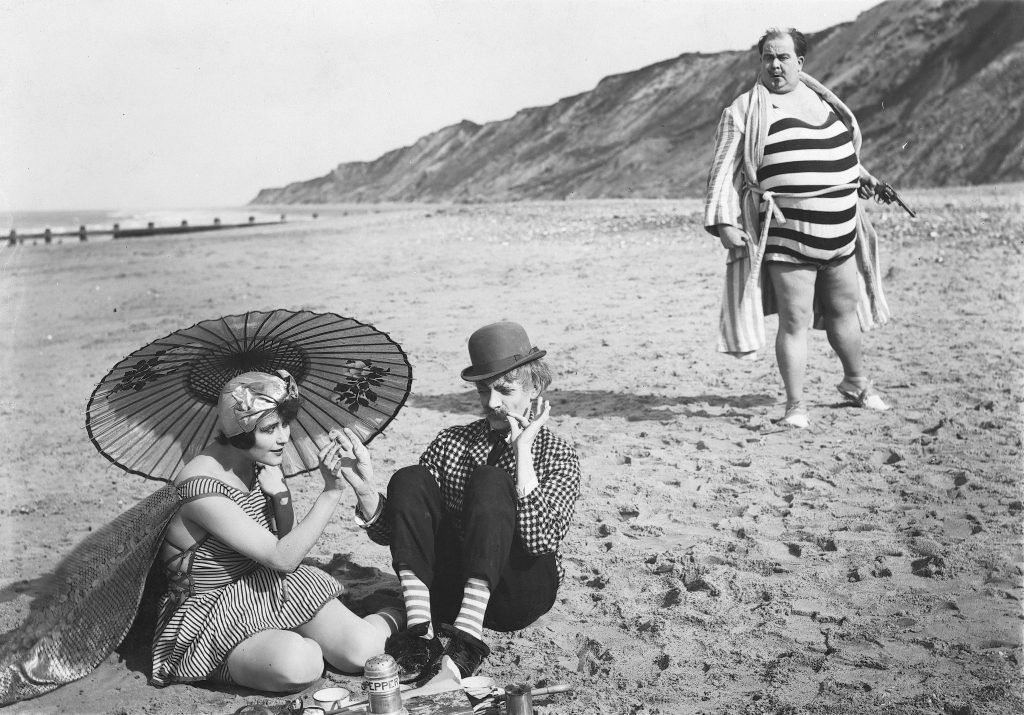 Chili Bouchier, Donald Calthrop and Tubby Phillips in Shooting Stars (1928)