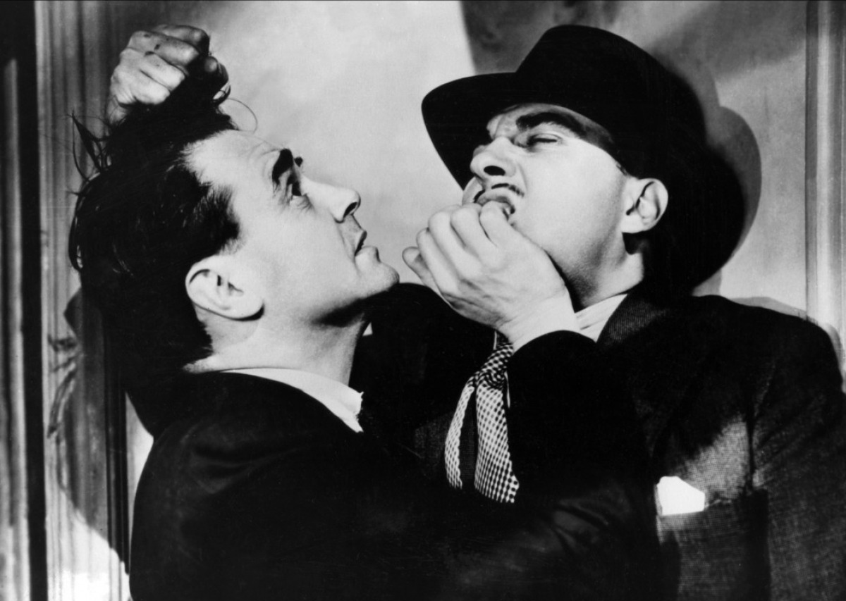 L-R: Henry Caine and Garry Marsh in Number Seventeen (1932, dir. Alfred Hitchcock)